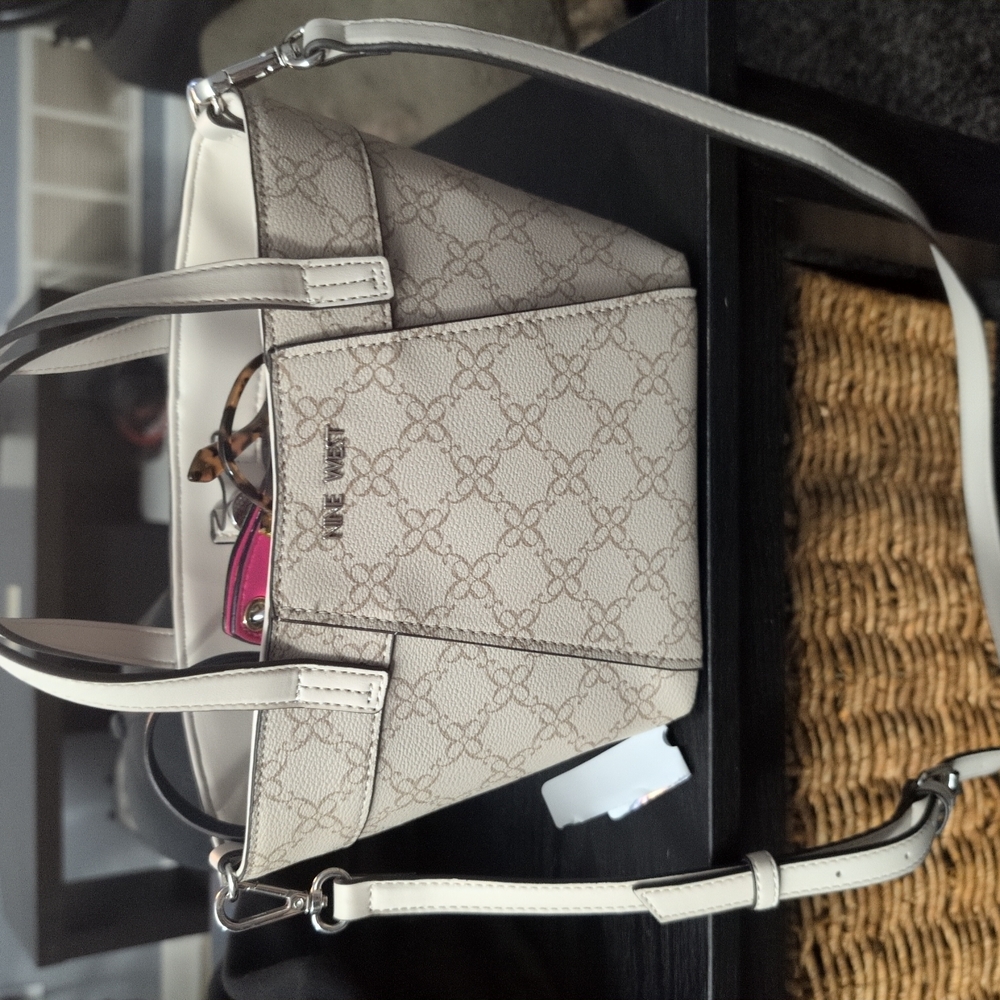 Cream Nine West Tote Bag